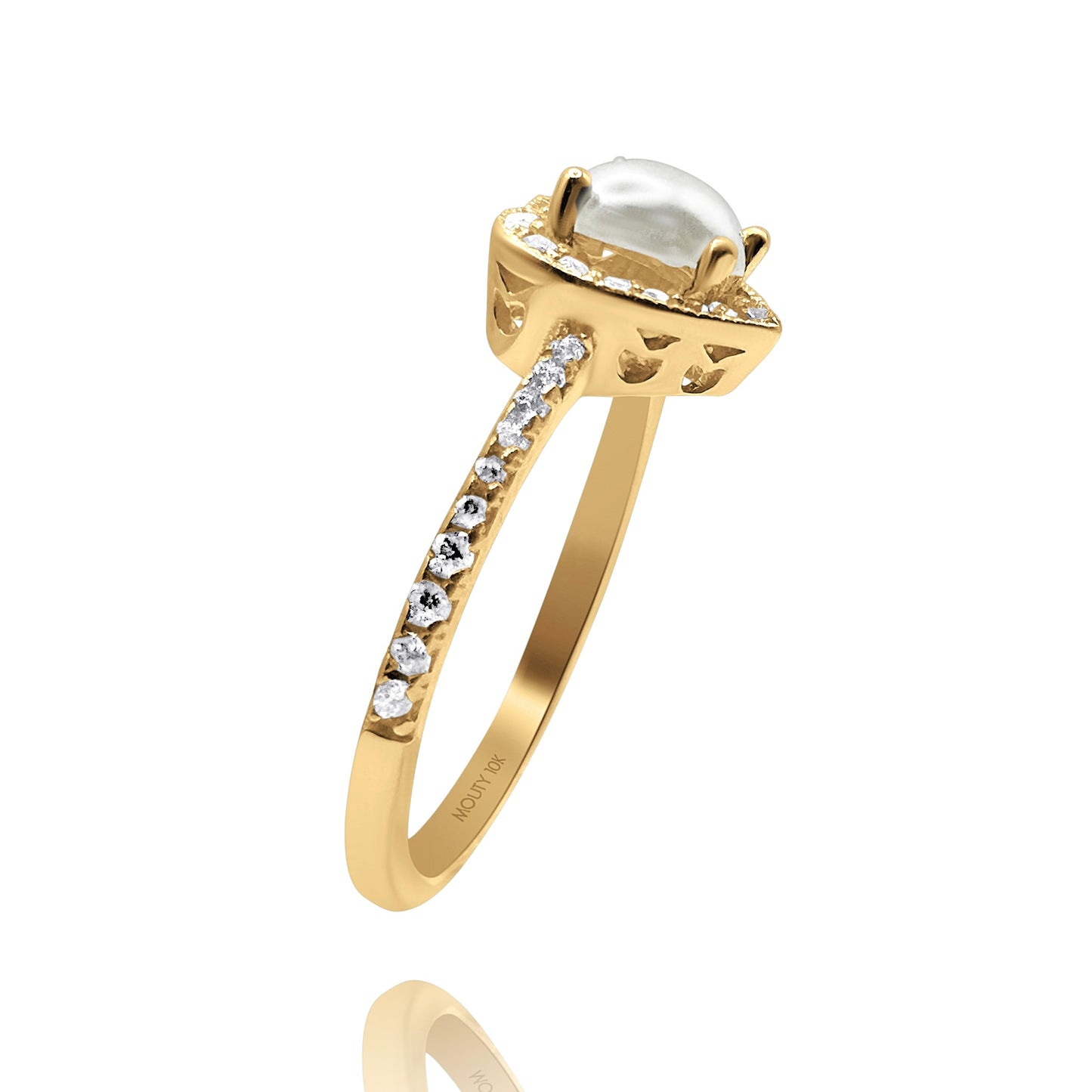 10k yellow gold ring with round zirconia Code: MAN315