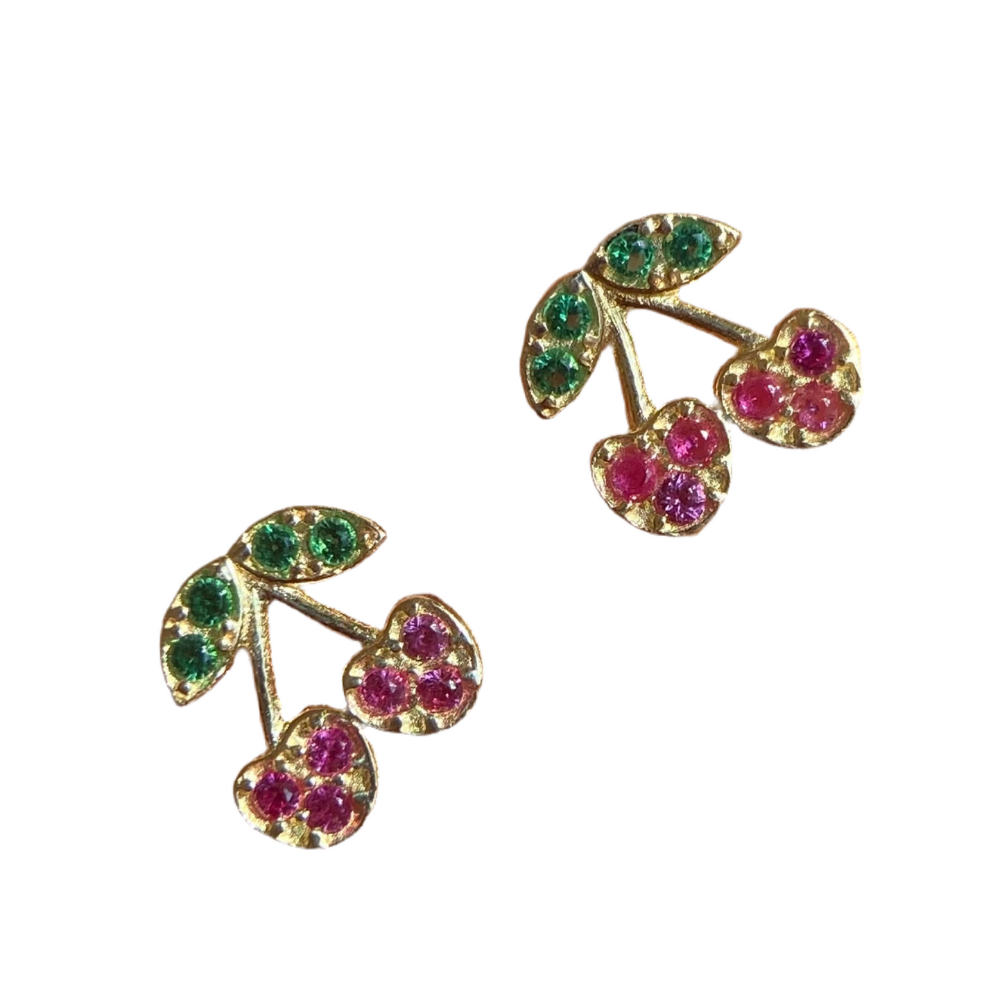 Cherry studs in 10k yellow gold with zircons Code: 14292 6.5mm