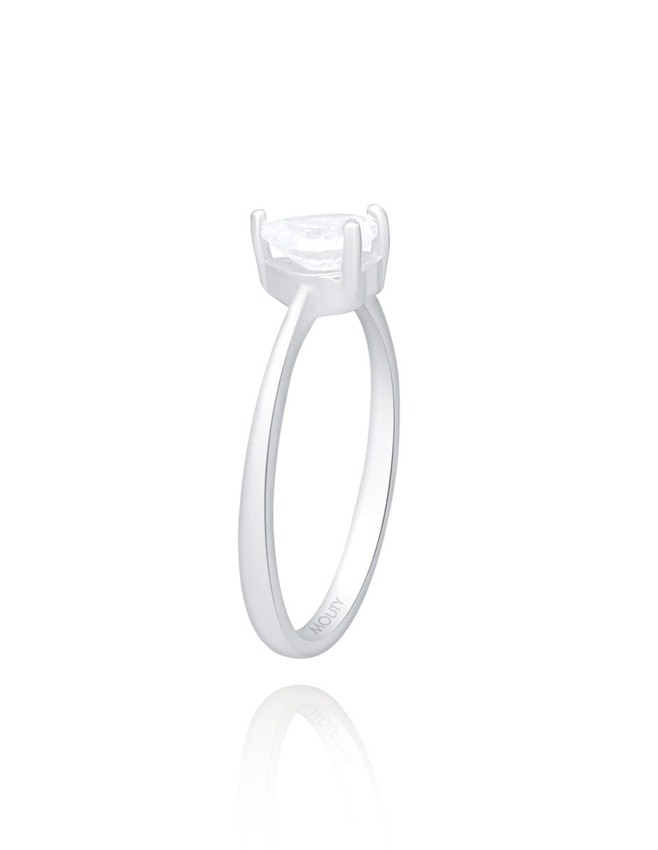 Anillo Zara en plata con circonia blanca