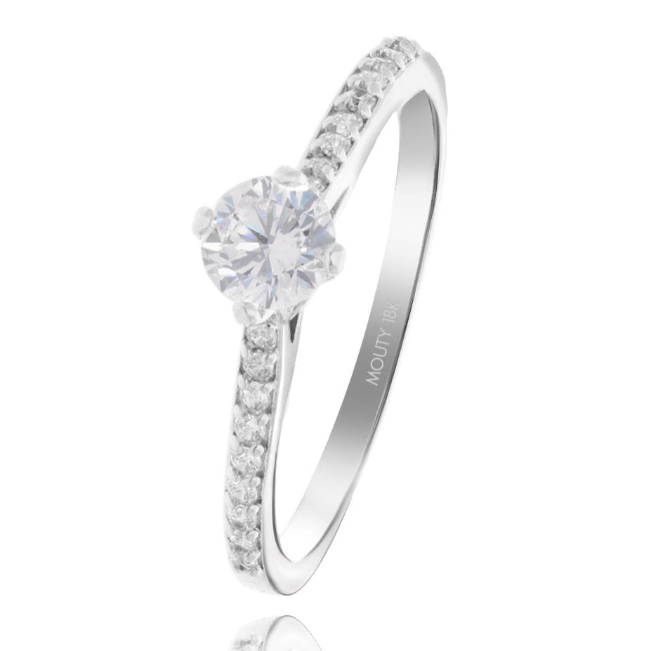 Arnel ring in 18k white gold with zircons